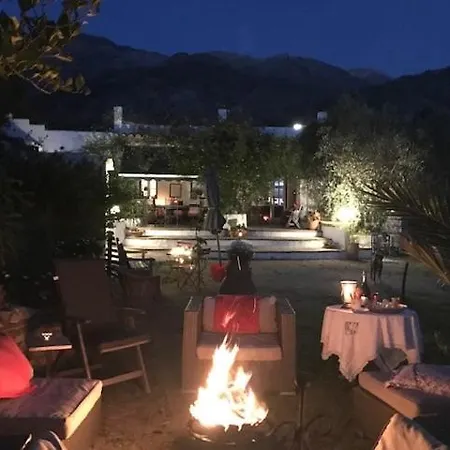 Casa Petra منزل للإقامة Canillas de Aceituno